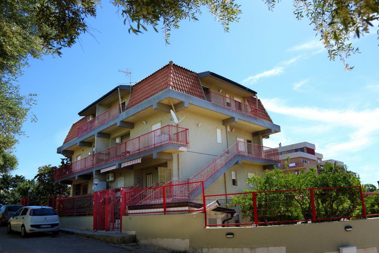 Lo Scoglio Della Sirena Apartment Agrigento Bagian luar foto